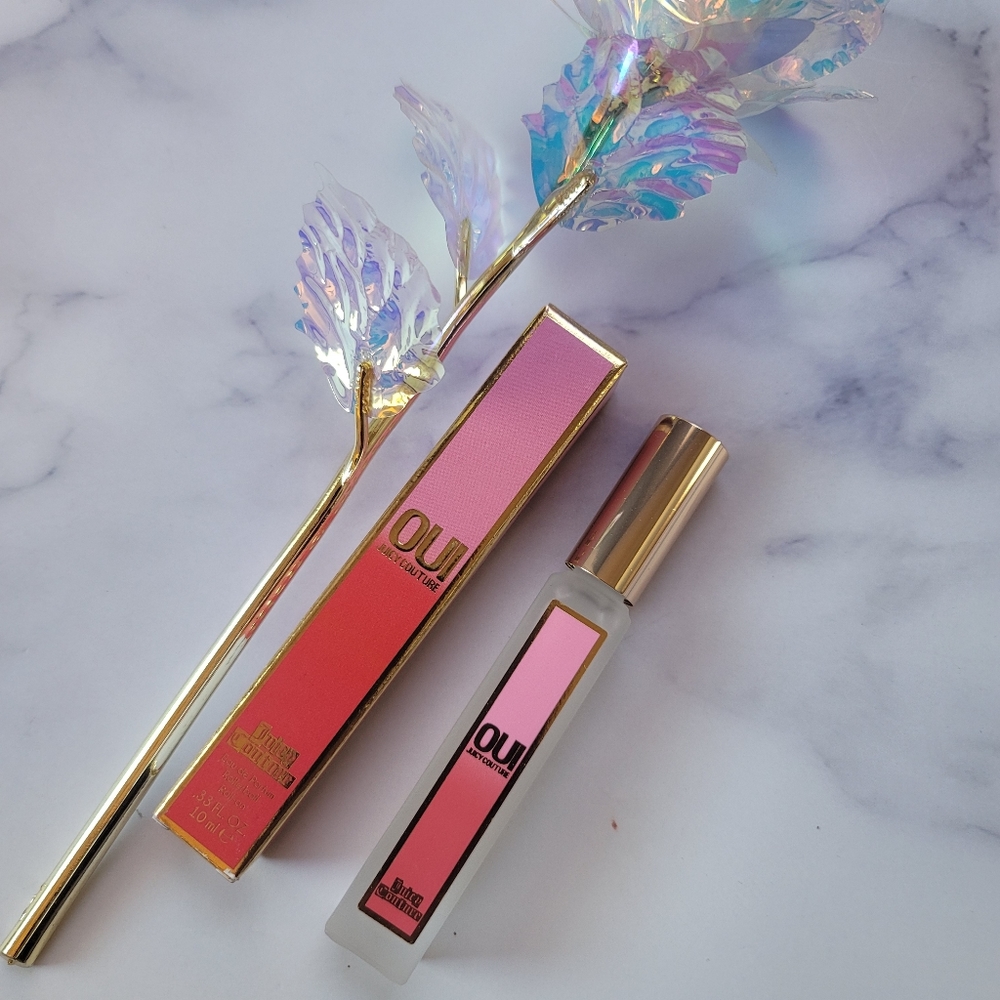 Juicy Couture OUI rollerball perfume